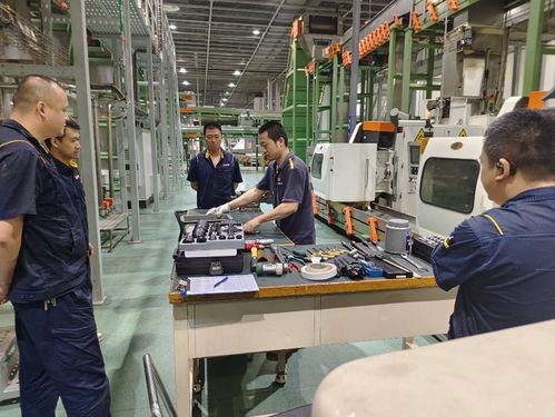 精進(jìn)技藝展風(fēng)采，備戰(zhàn)競(jìng)賽促提升——重慶中煙重慶卷煙廠制絲車(chē)間積極備戰(zhàn)設(shè)備修理技能競(jìng)賽